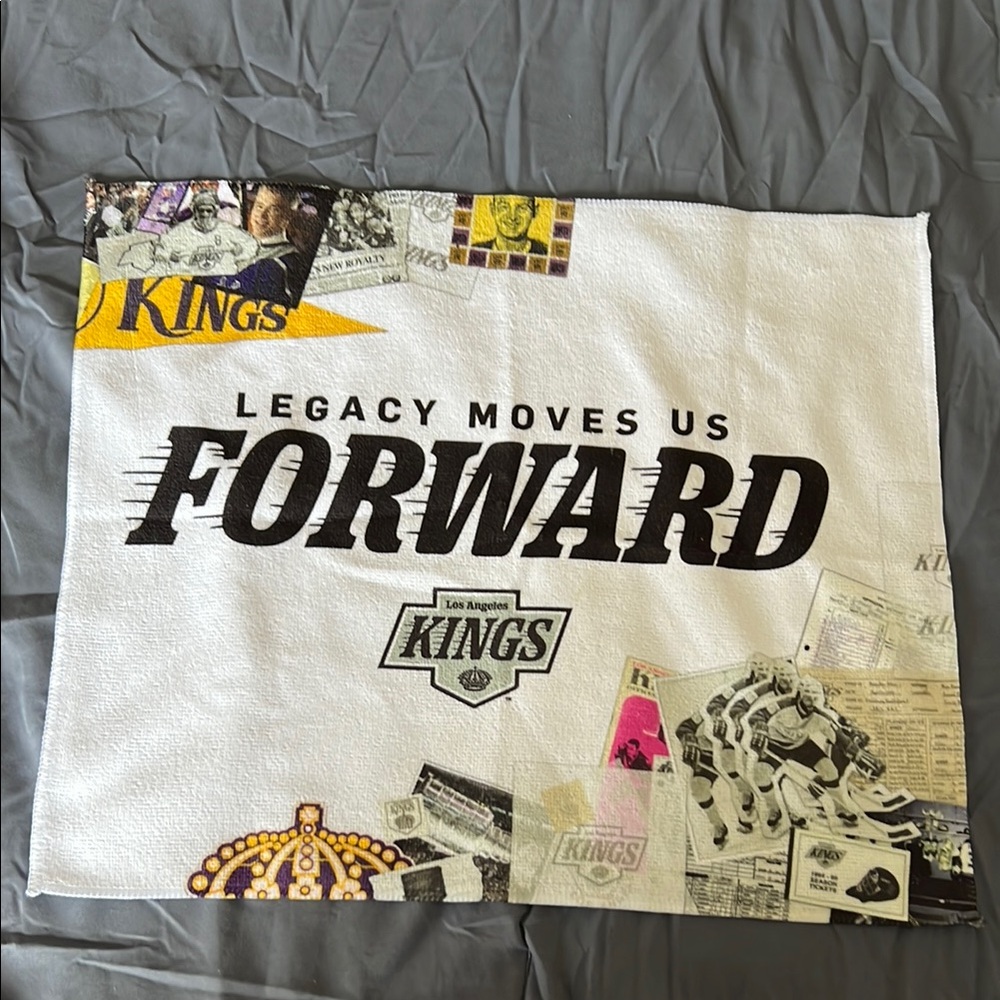 Los Angeles Kings Legacy Towel